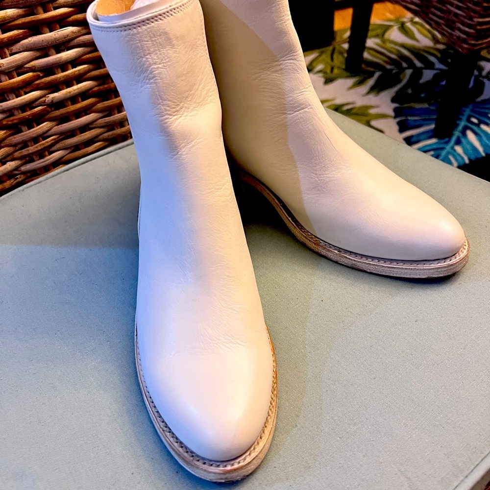 Frye white Demi Zip Boots